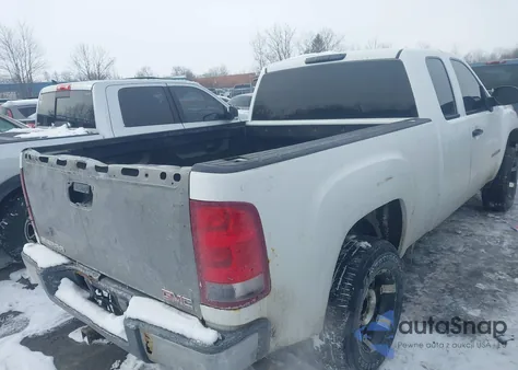 2008 GMC Sierra 1500 Work Truck z USA, uszkodzony, nr VIN 1GTEC19XX8Z118566